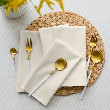 Off White Cloth Napkin Set